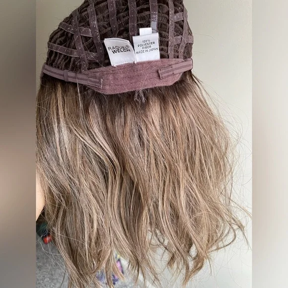 Raquel Welch Selfie Mode 12/22SS Shaded Cappuccino Gently Used - Picture 6 of 9